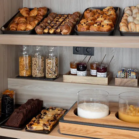 Aparthotel 37 Paris La Defense Courbevoie