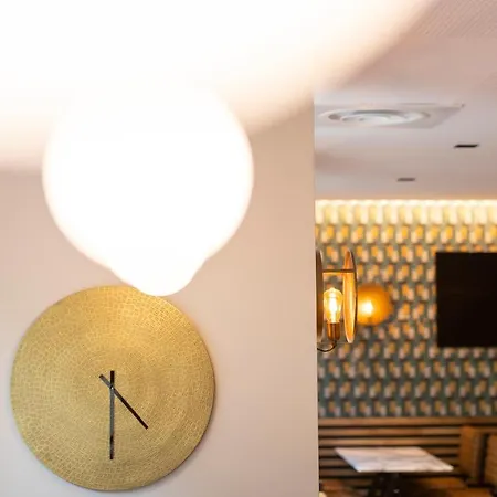 37 Paris La Defense Aparthotel 3*