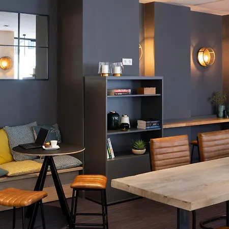 Apart Otel 37 Paris La Defense