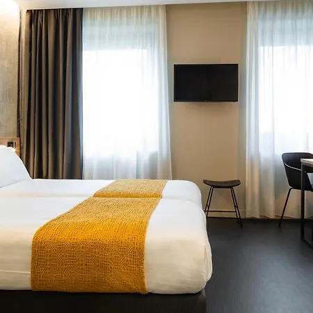 37 Paris La Defense 库尔布瓦