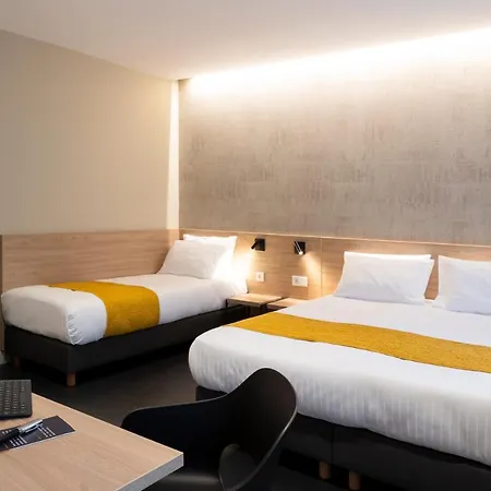 37 Paris La Defense Aparthotel