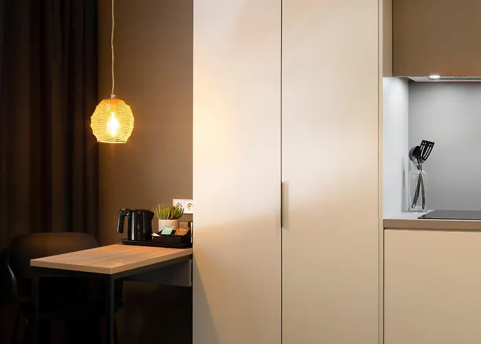 37 Paris La Defense 3* Courbevoie