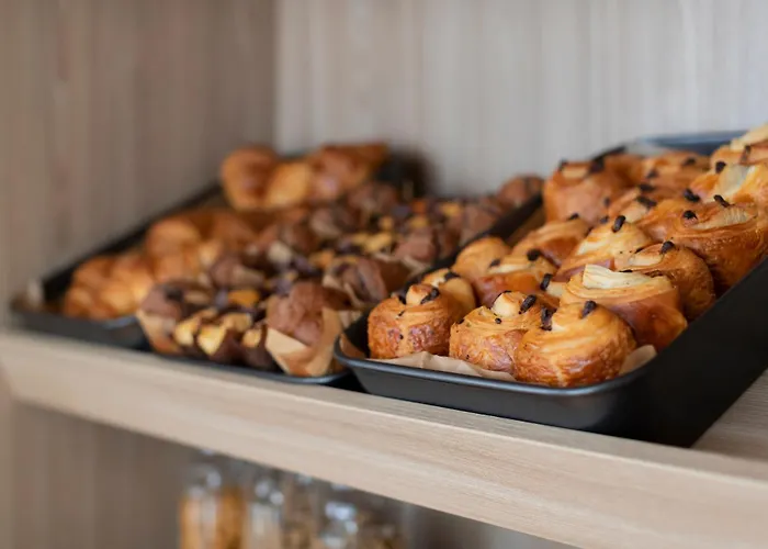 37 Paris La Defense 3* Courbevoie