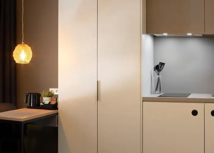 37 Paris La Defense 3* Courbevoie